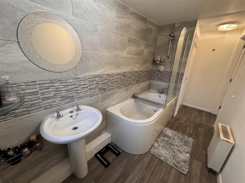 Images for Newgate Lane, Whitestake