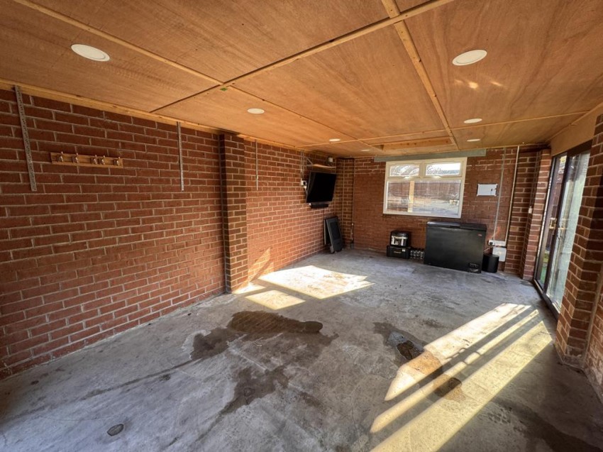 Images for Brookdale, New Longton