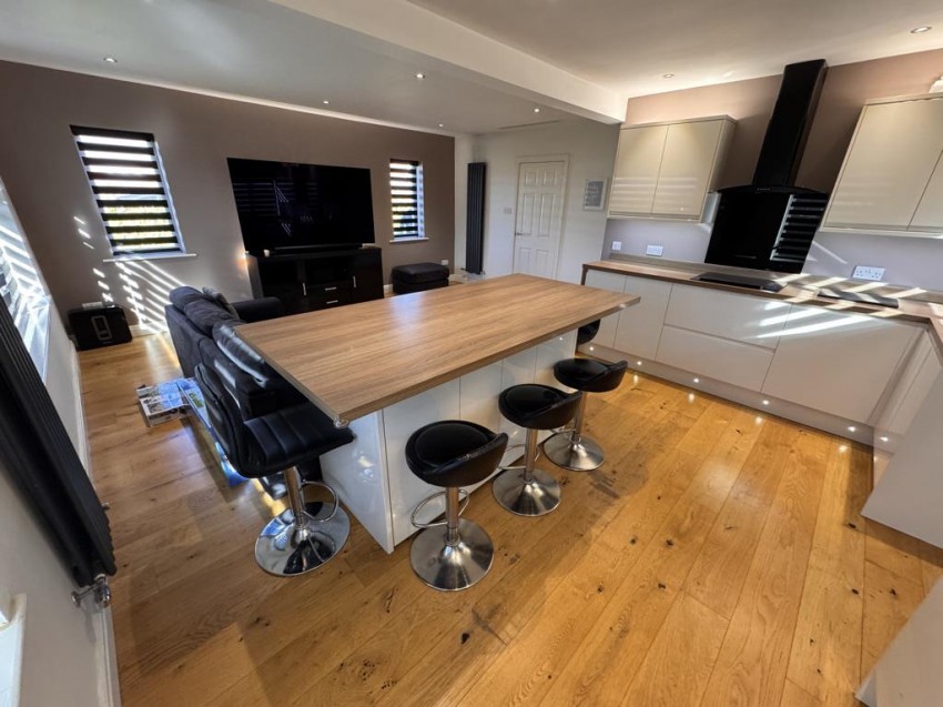 Images for Brookdale, New Longton