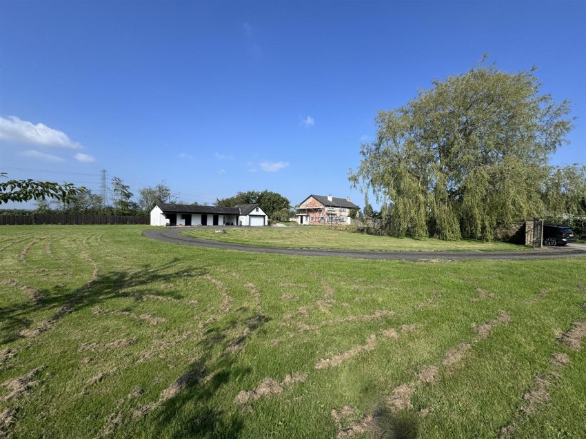 Images for Marsh Farm, Back Lane, Longton