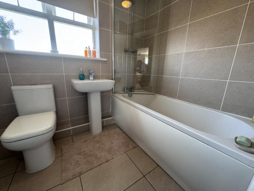 Images for Park Farm Close, Longton, Preston