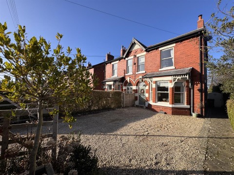 View Full Details for Chapel Lane, New Longton, Preston