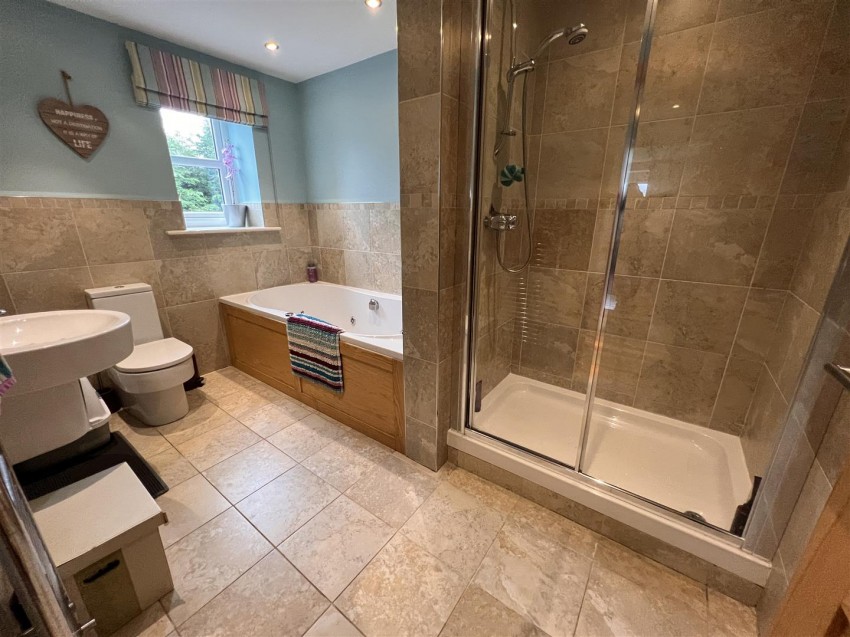Images for Brownhill Lane, Longton, Preston