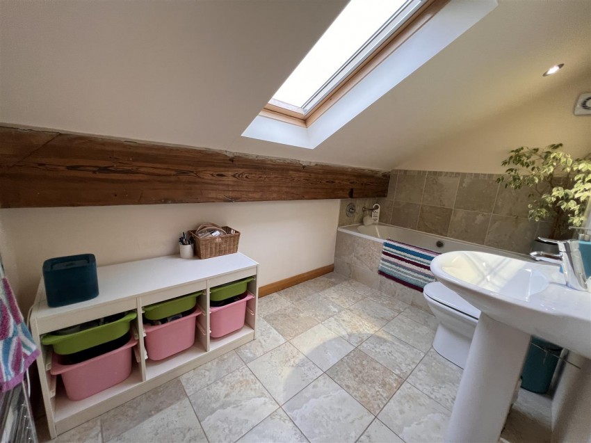 Images for Brownhill Lane, Longton, Preston