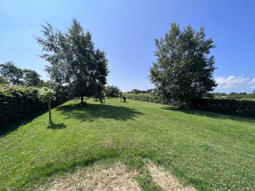 Images for Brownhill Lane, Longton, Preston