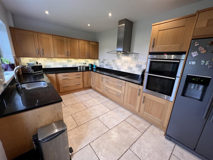 Images for Brownhill Lane, Longton, Preston