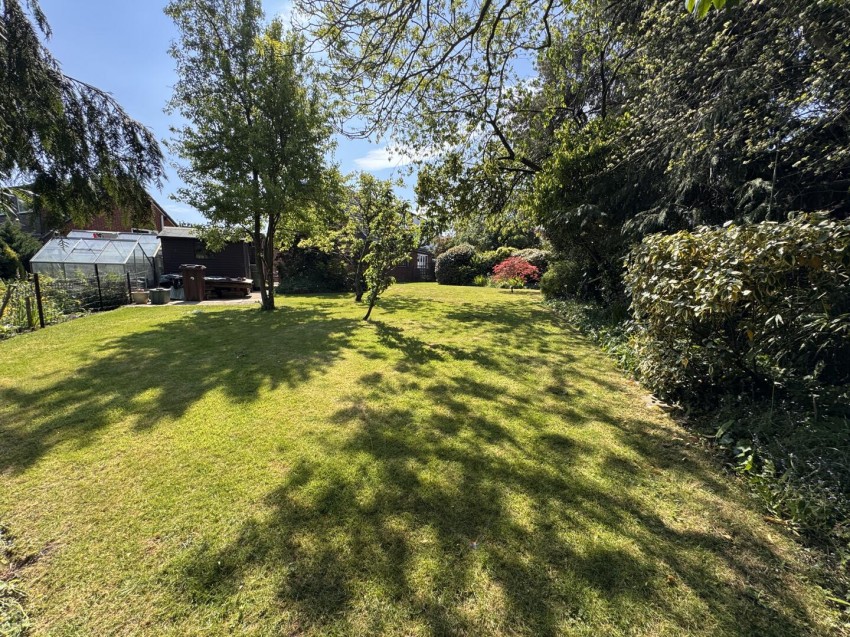 Images for Birkdale Close, Longton
