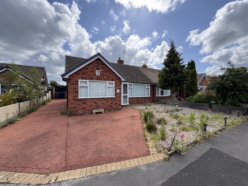 Images for Brookway, Longton