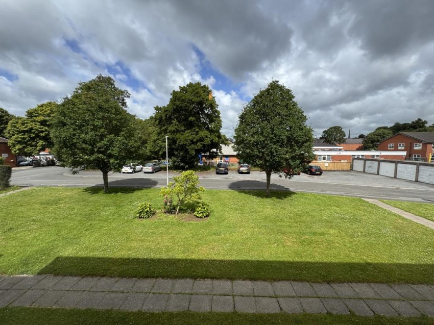 Images for South Meadow Lane, Preston