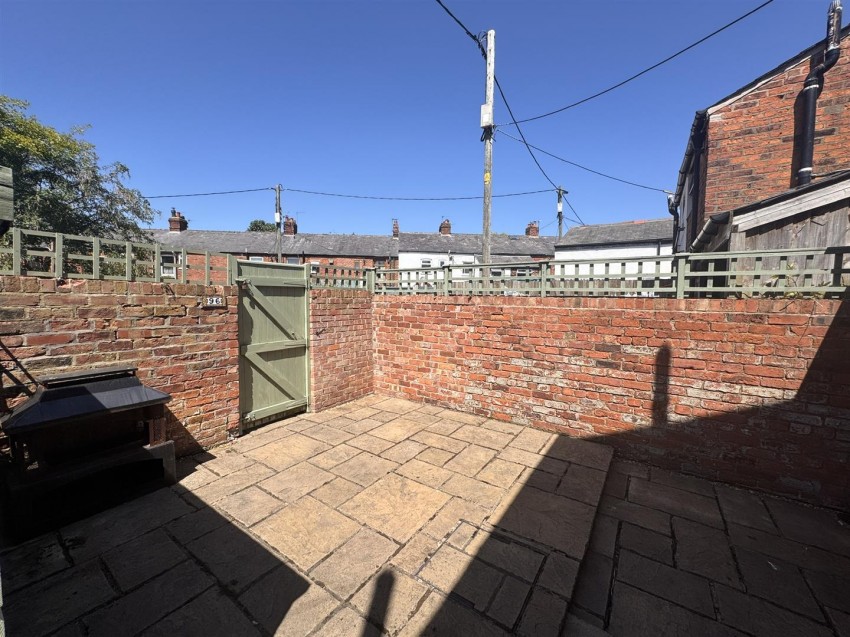 Images for Liverpool Old Road, Walmer Bridge