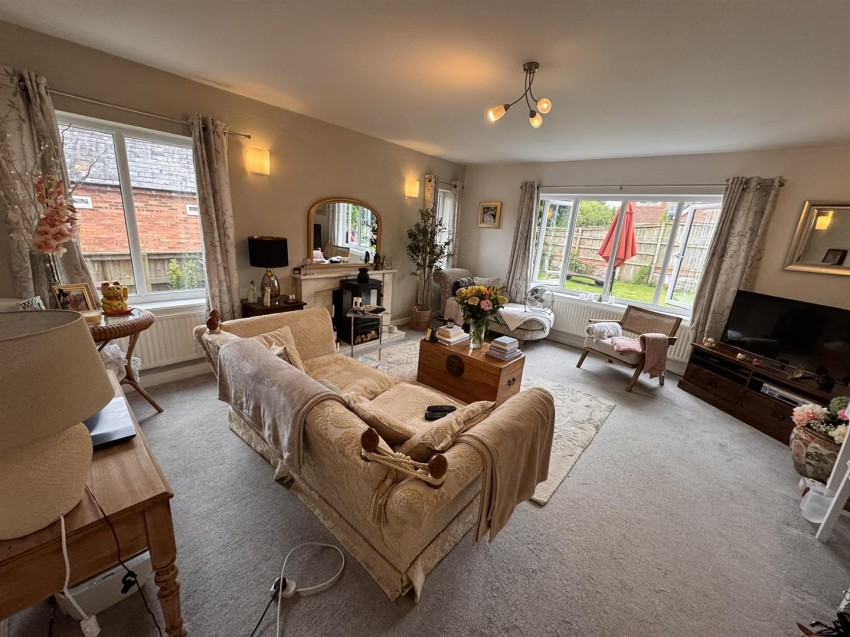 Images for Marsh Lane, Longton