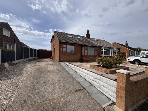 View Full Details for Dob Lane, Walmer Bridge