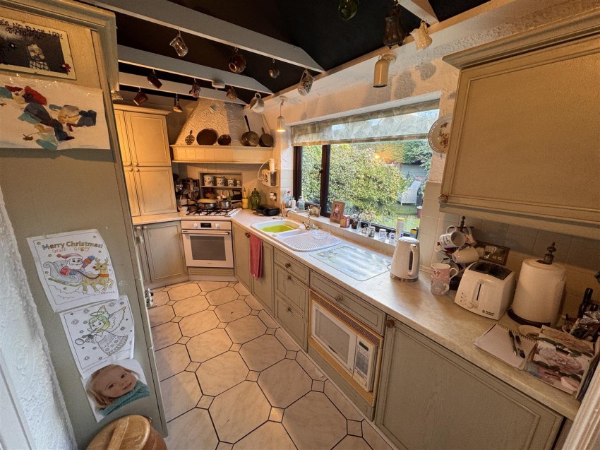 Images for Dale Avenue, Longton