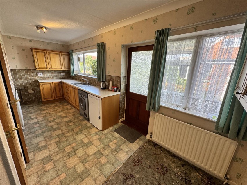 Images for Manorcroft, Longton