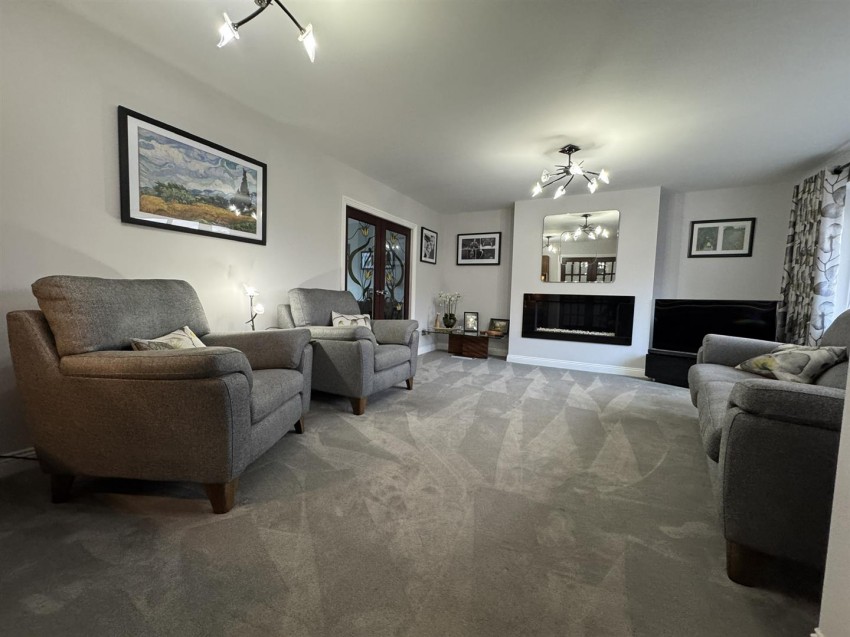 Images for Moorfield Hamlet, High Crompton, Shaw