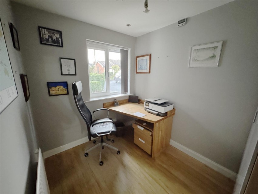 Images for Moorfield Hamlet, Shaw