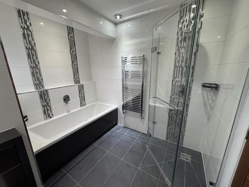 Images for Moorfield Hamlet, Shaw