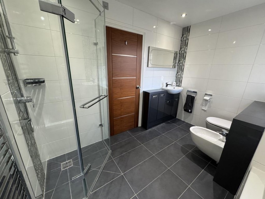 Images for Moorfield Hamlet, Shaw