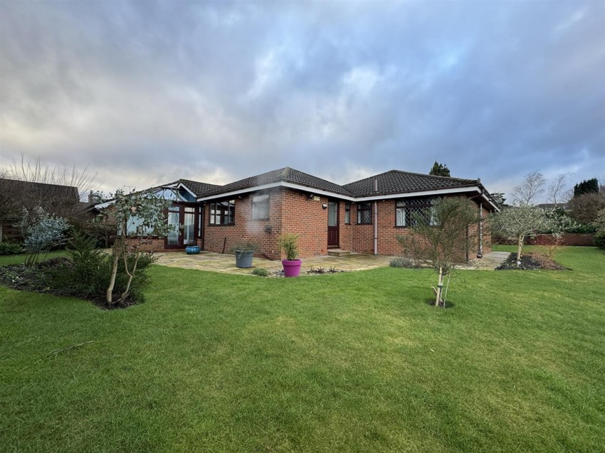 Images for Moorfield Hamlet, Shaw