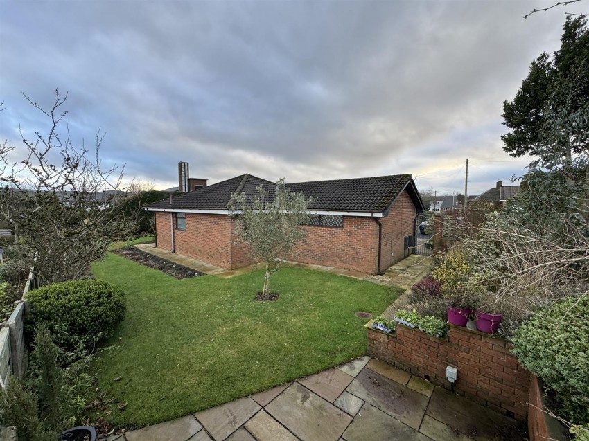 Images for Moorfield Hamlet, Shaw