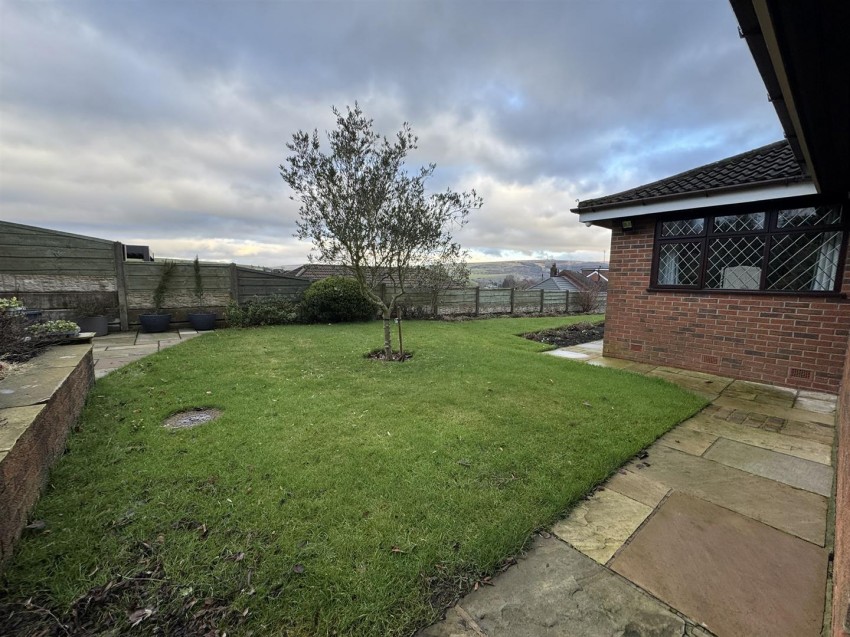 Images for Moorfield Hamlet, Shaw